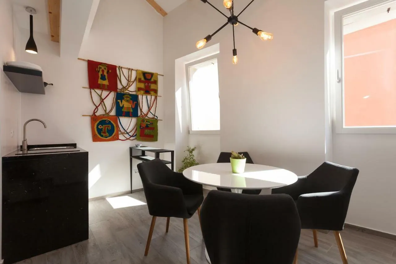 Apartments Stube 4 Rovinj Croatia