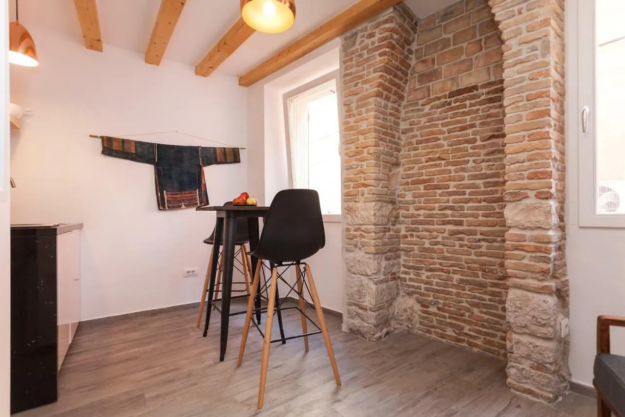 Apartments Stube 4 Rovinj 0*,  Croatia